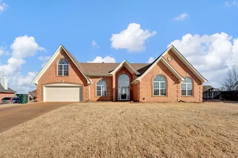 5036 Rivercrest Ln, Bartlett, TN 38135