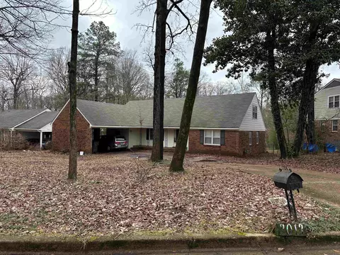 3013 Dumbarton Rd, Memphis, TN 38128