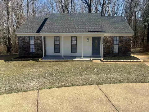 3858 Winwood Dr, Memphis, TN 38128