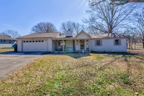 4390 Bomprezzi Dr, Arlington, TN 38002