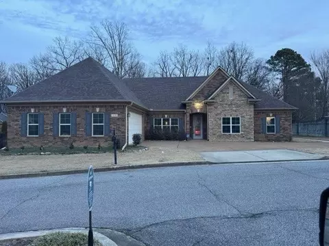1690 Bellevue Grove Cv, Memphis, TN 38016