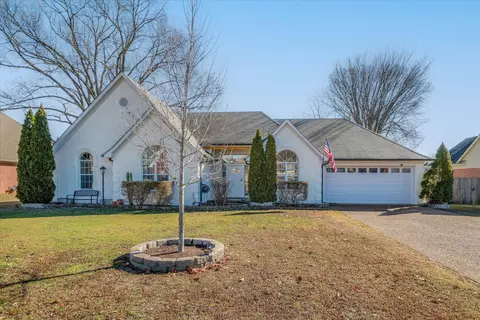 294 Bradford Trl, Collierville, TN 38017