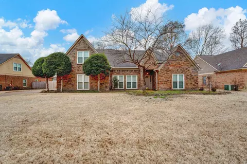 3117 E Poplar Lake Dr, Germantown, TN 38138