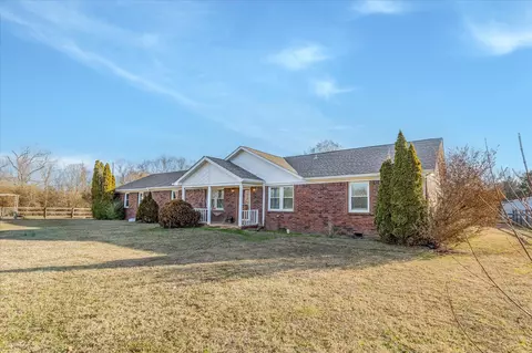1060 Quinn Rd, Collierville, TN 38017