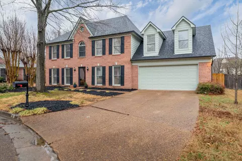 302 Spruce Glen Cv, Cordova, TN 38018