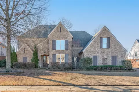 325 Cotton Trail Dr, Rossville, TN 38066