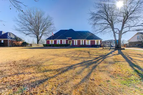 166 Heather Ln, Drummonds, TN 38023 photo 2