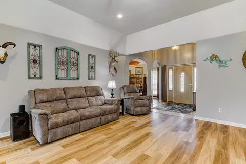166 Heather Ln, Drummonds, TN 38023 photo 4