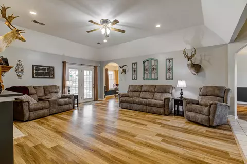 166 Heather Ln, Drummonds, TN 38023 photo 5