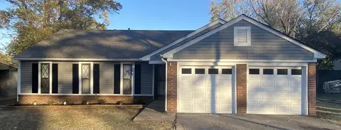 3020 Leeridge Dr, Bartlett, TN 38134
