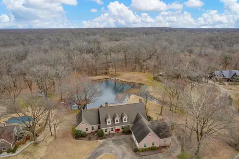 3760 Berlinwood Cv S, Bartlett, TN 38133