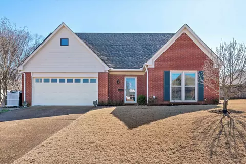 1181 Barn Swallow Ln, Collierville, TN 38017