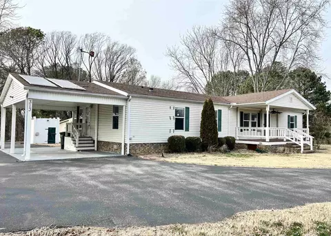 313 Chestnut St S, Troy, TN 38260