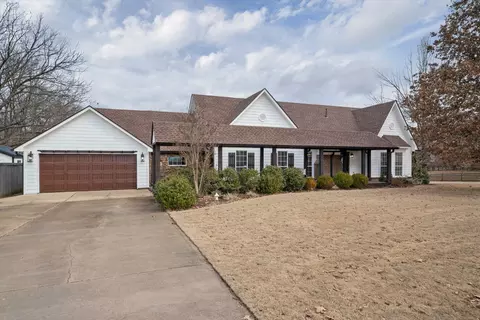 1372 Beaver Creek Rd, Brighton, TN 38011