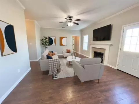 135 Cypress Point Rd, Oakland, TN 38060