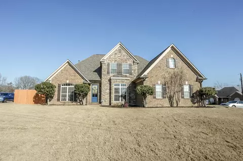 100 Christmas Dr, Atoka, TN 38004