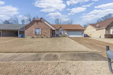 3711 Rippling Creek Ln, Bartlett, TN 38135