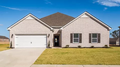 4377 Field Oak Rd, Millington, TN 38053