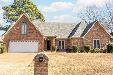 4250 Creek Manor Cv, Memphis, TN 38125