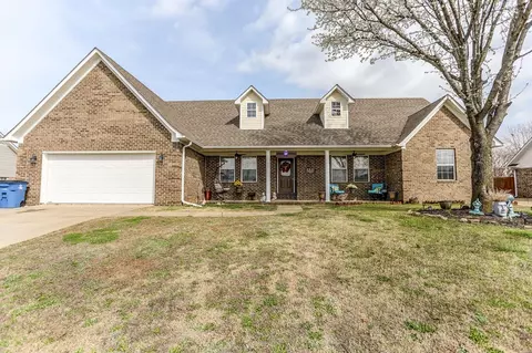 698 Walker Pkwy, Atoka, TN 38004