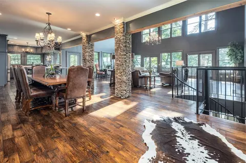 Dining - 151 Cr 346 Rd, Iuka, MS 38852 photo 3 of 4