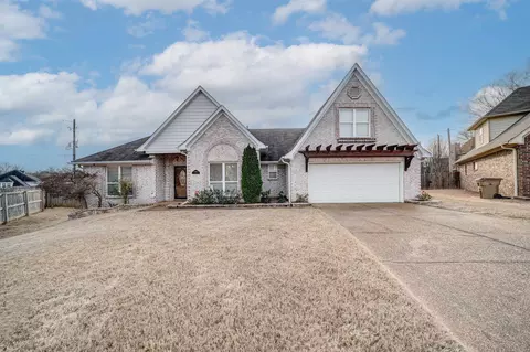 9049 W Suttersmill Cv, Cordova, TN 38016