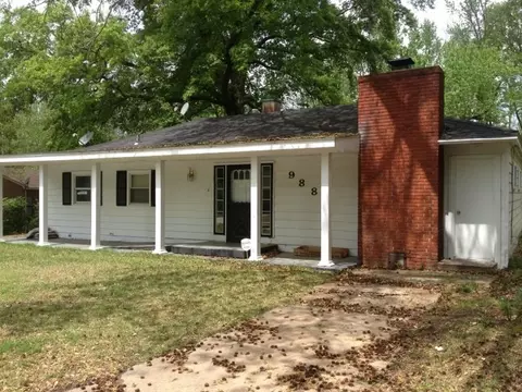 988 Creston Ave, Memphis, TN 38127