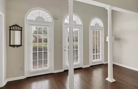 376 Wolf Run Rd, Collierville, TN 38017 photo 2