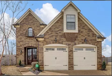 861 Winter Leaf Dr, Cordova, TN 38018
