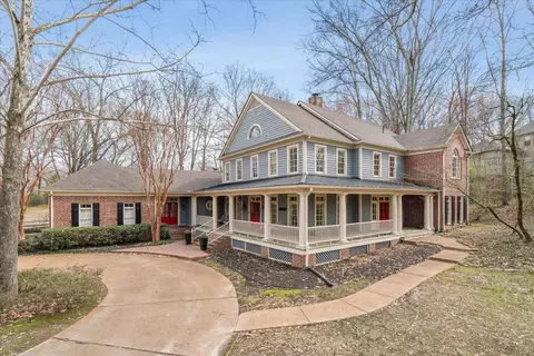 7840 Chapel Ridge Dr, Memphis, TN 38016