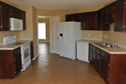 7744 Shadow Elm Ln, Arlington, TN 38002 photo 9