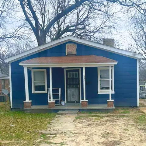 672 Lipford St, Memphis, TN 38112