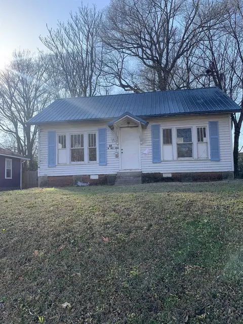 93 N Rembert St, Memphis, TN 38104