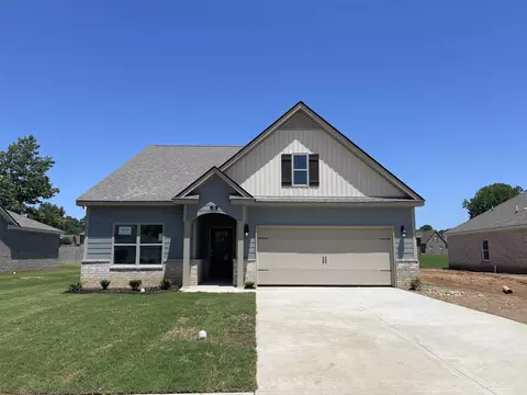 75 Kipling Dr, Oakland, TN 38060