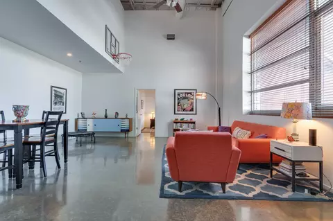 415 S Front St S #116, Memphis, TN 38103