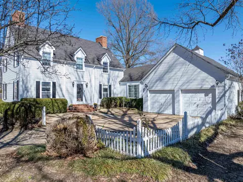 360 Countrywood Rd, Covington, TN 38019