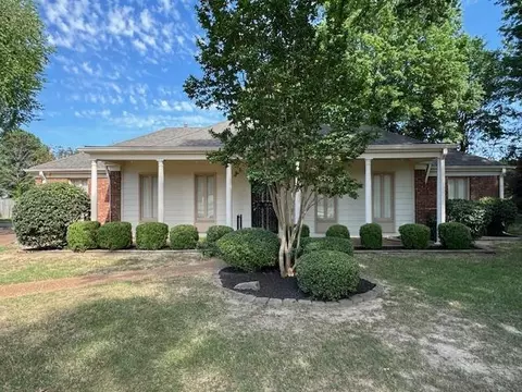 6690 Ashbridge Cv, Memphis, TN 38120