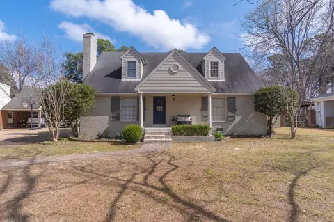 2520 Moore Rd, Germantown, TN 38138