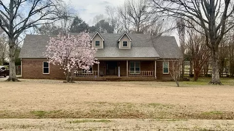 9146 Hillman Way Dr, Bartlett, TN 38133