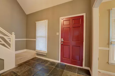 613 Silverman Dr, Collierville, TN 38017 photo 2