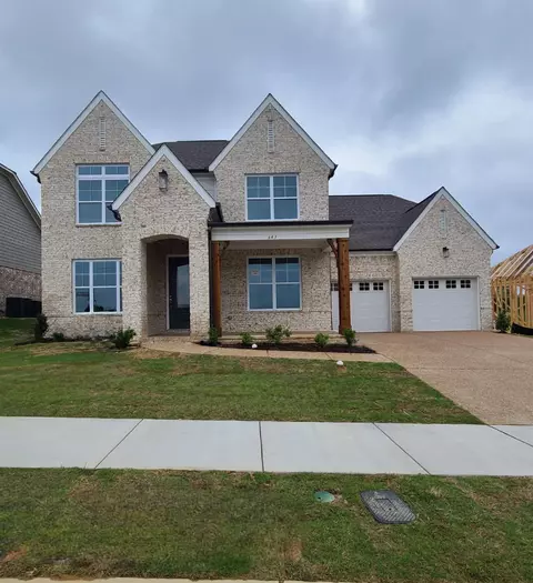 643 Yvonne Bend Dr, Collierville, TN 38017