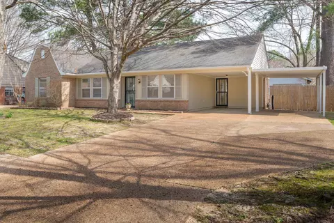 1154 Brado Dr S, Collierville, TN 38017