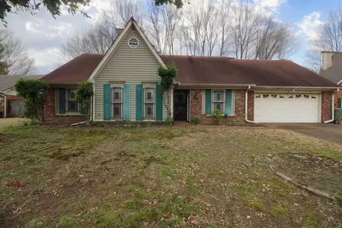 4161 Old Village Ln, Memphis, TN 38125