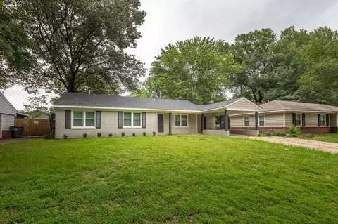 4574 Boyce Rd, Memphis, TN 38117