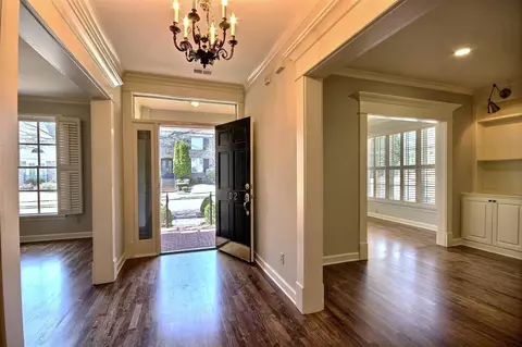 Other - 302 E Colbert St, Collierville, TN 38017 photo 2 of 11