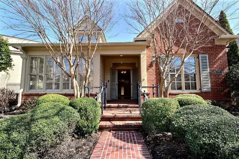 Exterior - 302 E Colbert St, Collierville, TN 38017 photo 9 of 9