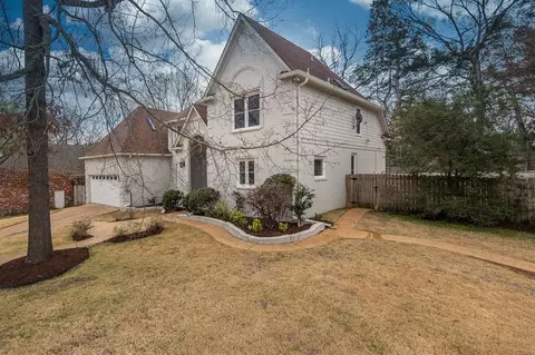 189 Rogers Wood Cv, Collierville, TN 38017