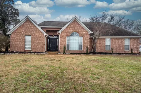 7885 Hyman Dr, Bartlett, TN 38133