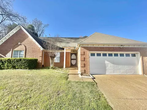 9686 Swingbridge Cv, Lakeland, TN 38002