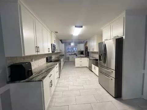Kitchen - 99 Jacquelyn Dr, Drummonds, TN 38023 photo 3 of 4